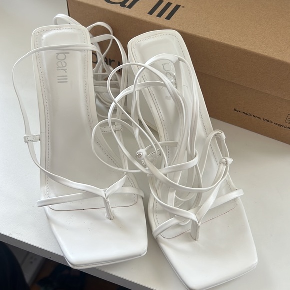 NWT Bar lll lace up heels ✨ - Picture 3 of 3